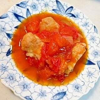 リコピンがいっぱい！鶏のトマト煮